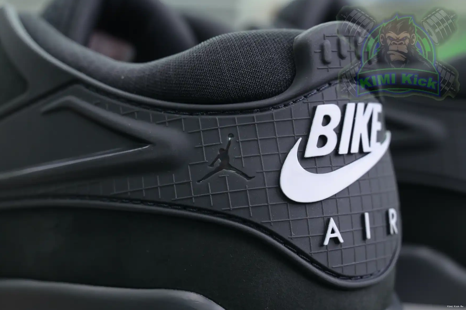 x Sylvester Air Jordan RM “Anthracite” Kimikick Nigel SP Jordan 4 0528